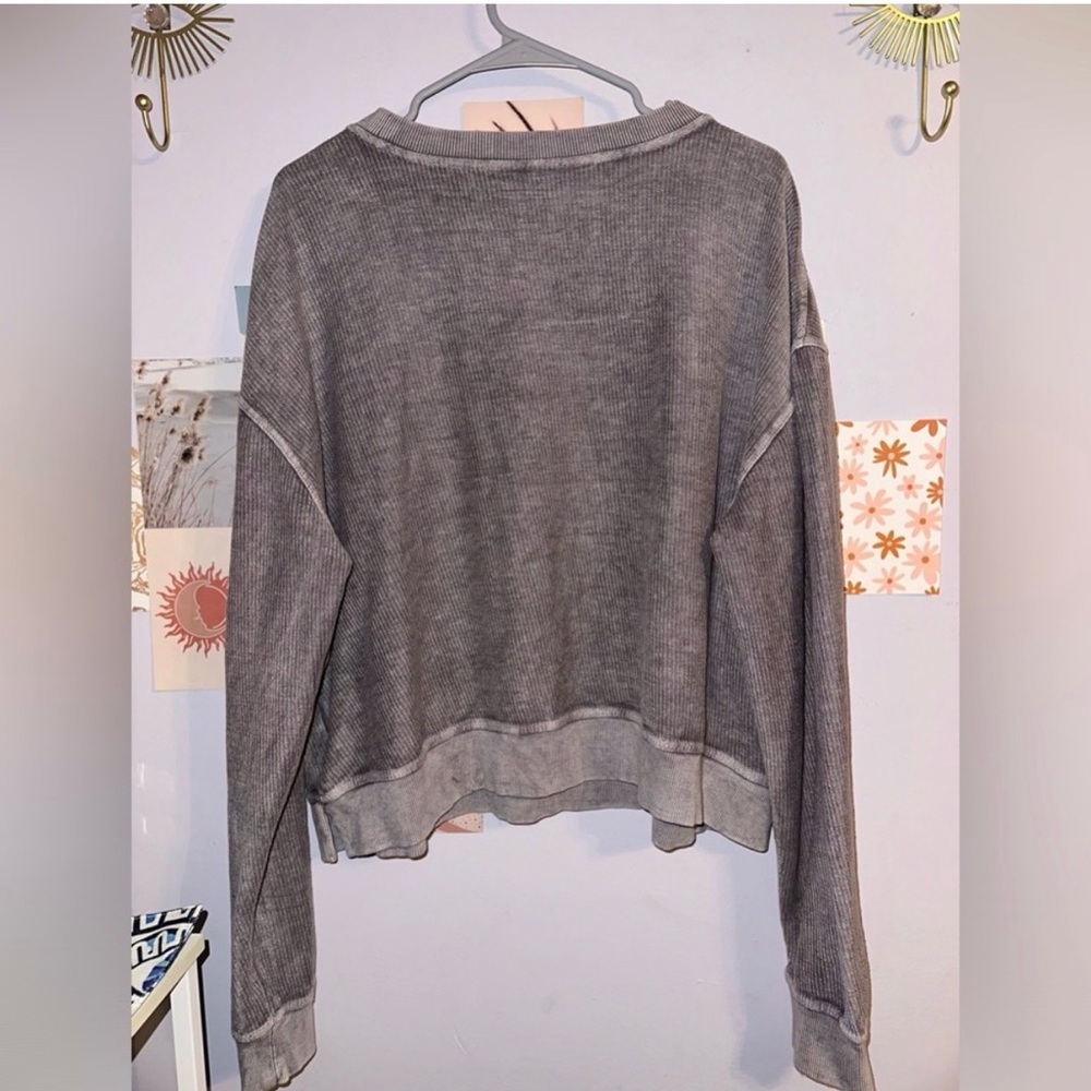 Simply Souther Perfectly Imperfect Pullover - Picture 4 of 4